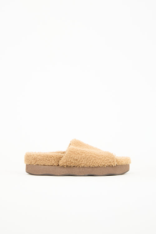 Chloé Leather 
Shearling Wavy Slide