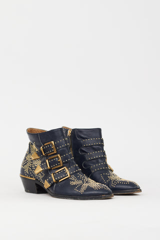 Chloé Navy 
Gold Studded Susanna Boot