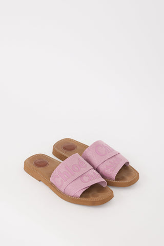 Chloé Brown 
Pink Woody Logo Slide