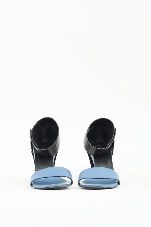 Chloé Blue 
Black Leather Gala Sandal