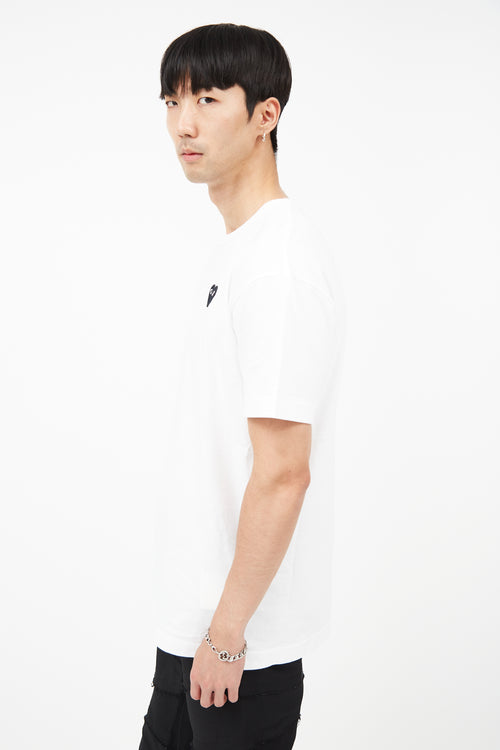 Comme des Garçons PLAY White 
Black Logo T-Shirt