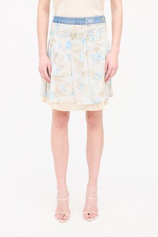 Dolce 
Gabbana Floral Pleated Logo Skirt