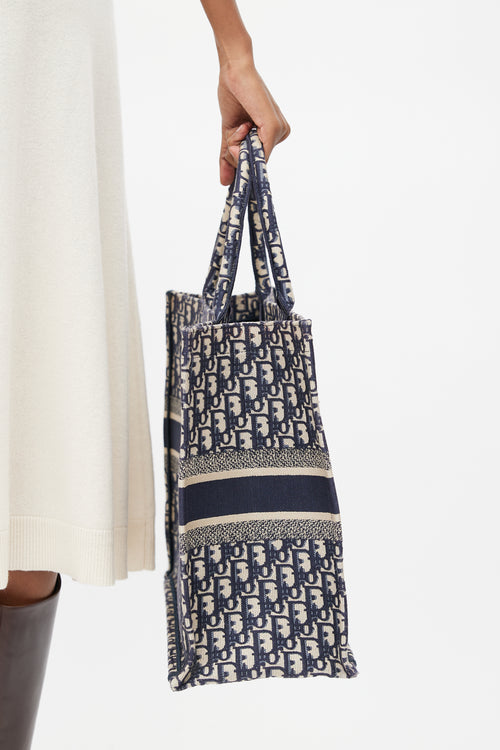 Dior 2019 Navy 
Cream Monogram Canvas Large Book Tote