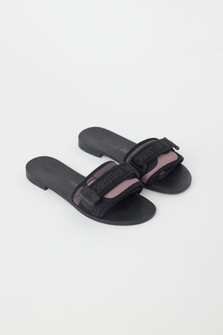 Dior Black 
Multi Evolution Slide