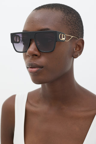 Dior Black 
Gold 30Montaigne SU Square Sunglasses