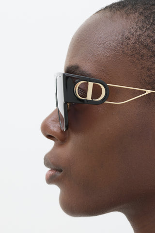 Dior Black 
Gold 30Montaigne SU Square Sunglasses