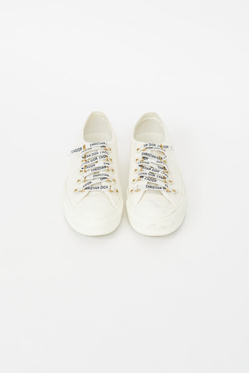 Dior Cream Walk
N
Dior Canvas Sneaker