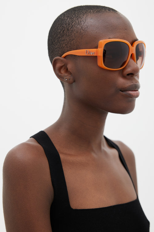 Dior Orange 60s 050D8 Oversized Sunglasses