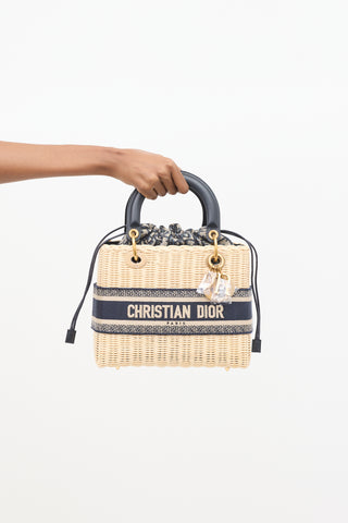 Dior Wicker 
Oblique Jacquard Medium Lady Dior Bag