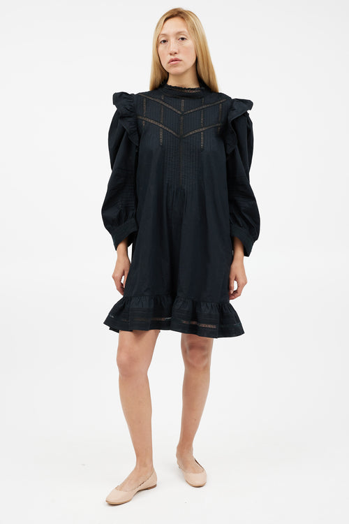 Dôen Black Pleated Lace Dress