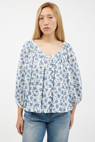 Dôen White 
Blue Floral Pleated Top