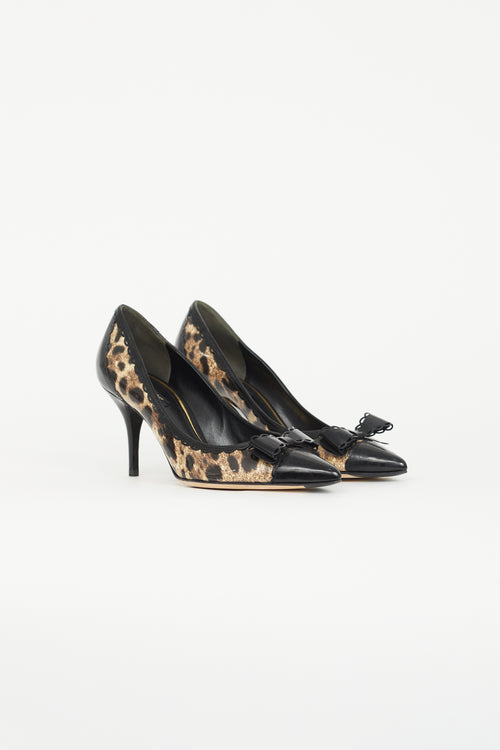 Dolce 
Gabbana Beige 
Black Patent Print Pump