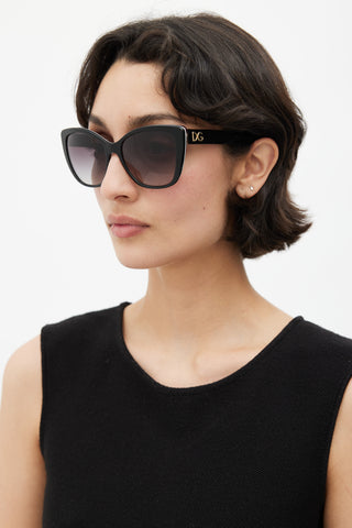 Dolce 
Gabbana Black DG4216 Oversized Sunglasses