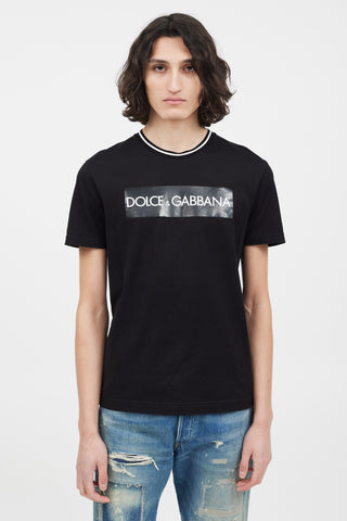 Dolce 
Gabbana Black 
White Logo Print T-Shirt