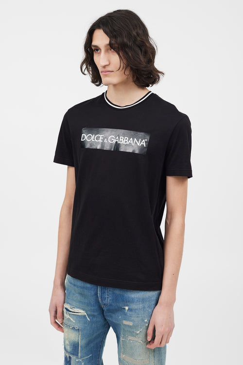 Dolce 
Gabbana Black 
White Logo Print T-Shirt