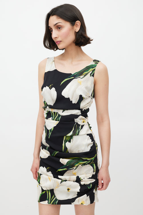 Dolce 
Gabbana Black 
White Silk Floral Ruched Dress