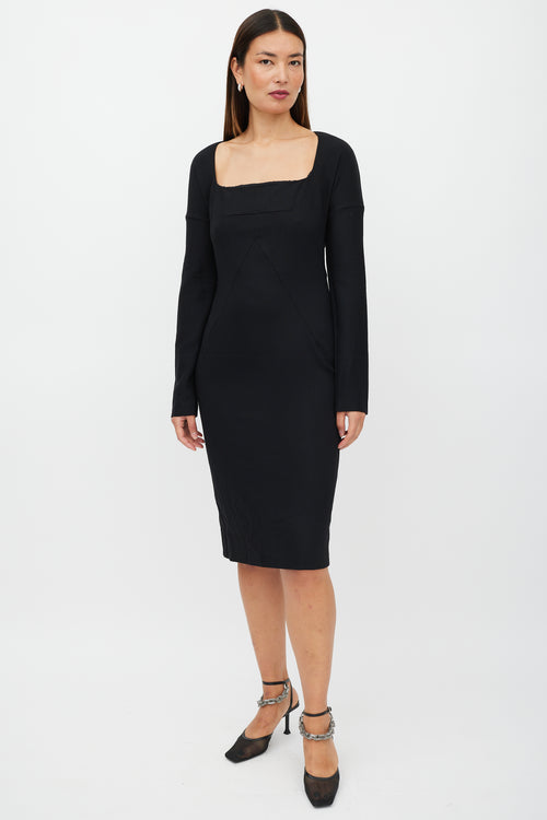 Dolce 
Gabbana Black Wool Long Sleeve Dress