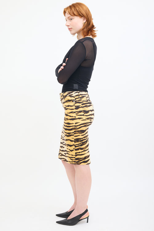 Dolce 
Gabbana Yellow 
Multi Printed Pencil Skirt