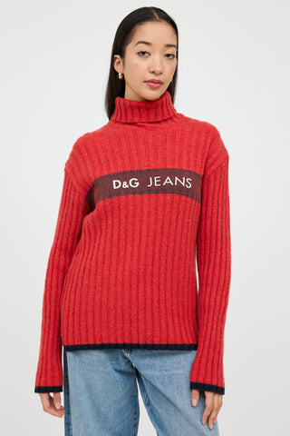 Dolce 
Gabbana Red 
White Knit Logo Turtleneck