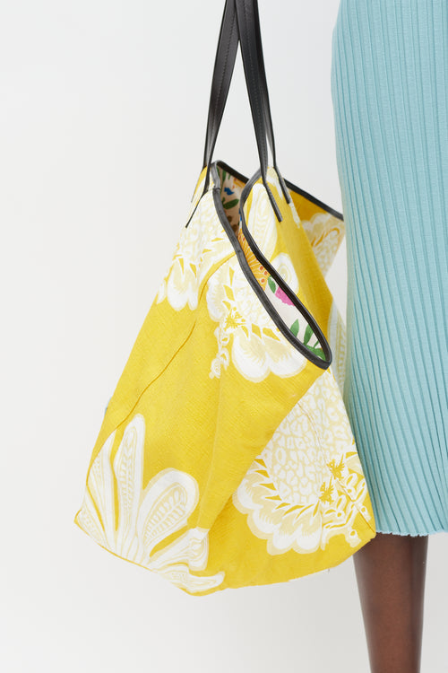 La DoubleJ Yellow 
White Floral Tote