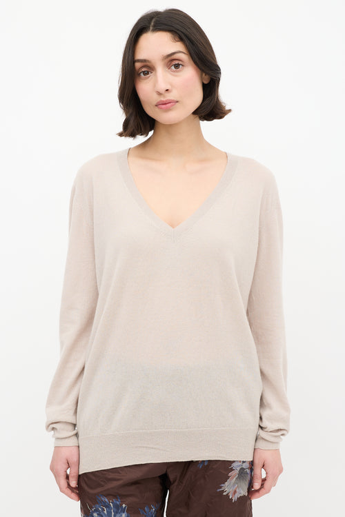 Dries Van Noten Beige Cashmere 
Silk V-Neck Sweater