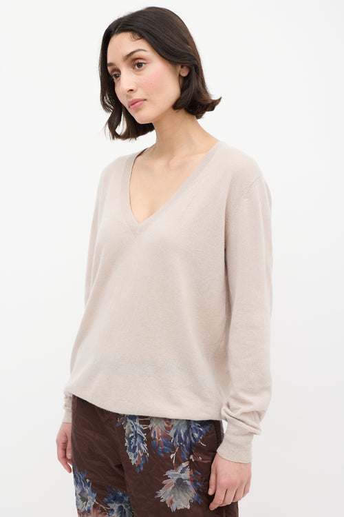 Dries Van Noten Beige Cashmere 
Silk V-Neck Sweater