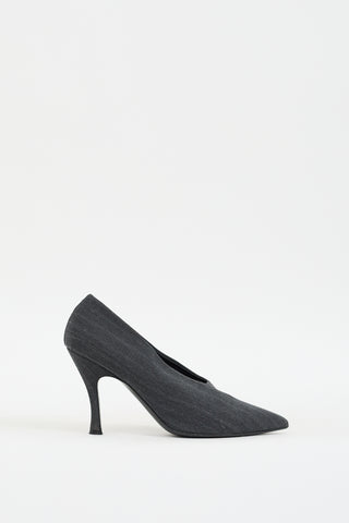 Dries Van Noten Grey Wool Pointed Toe Pump