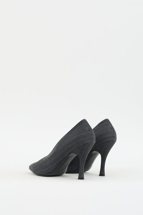 Dries Van Noten Grey Wool Pointed Toe Pump