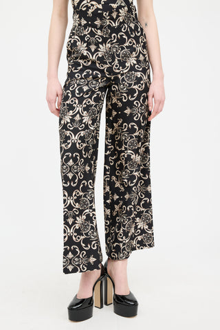 Escada Cream 
Black Silk Pleated Wide Leg Trouser