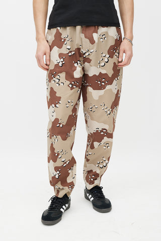 Etudes Beige 
Brown Desert Camo Jogger Pant