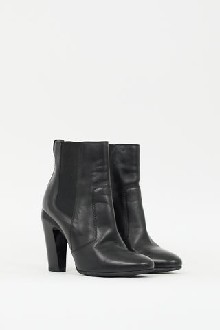 Fendi Black Leather Chelsea Boot