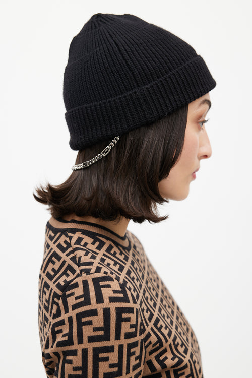 Fendi Black 
Silver Knit Chain Beanie