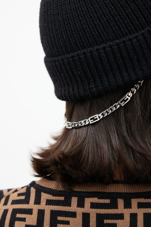 Fendi Black 
Silver Knit Chain Beanie