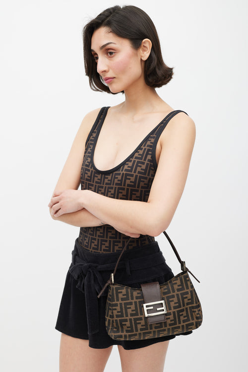 Fendi Brown 
Black FF Monogram Shoulder Bag