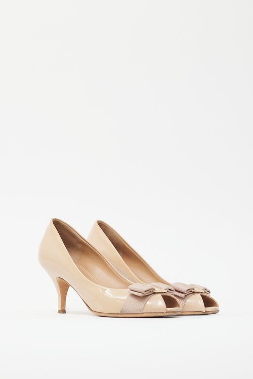 Ferragamo Beige Patent Leather Bow Pump