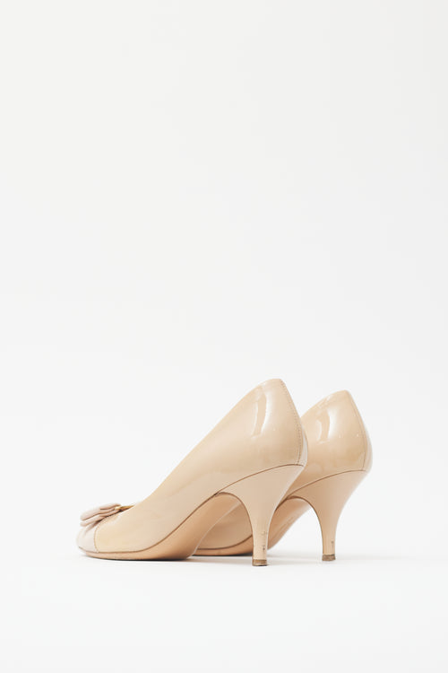 Ferragamo Beige Patent Leather Bow Pump