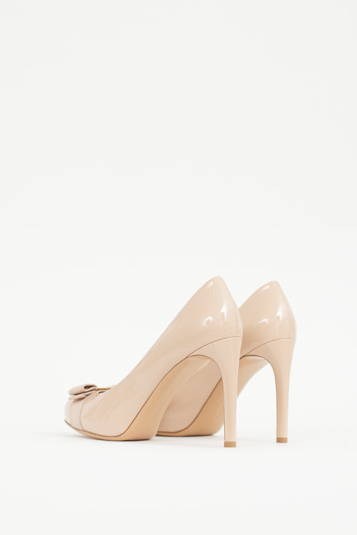 Ferragamo Beige Patent Leather Heel