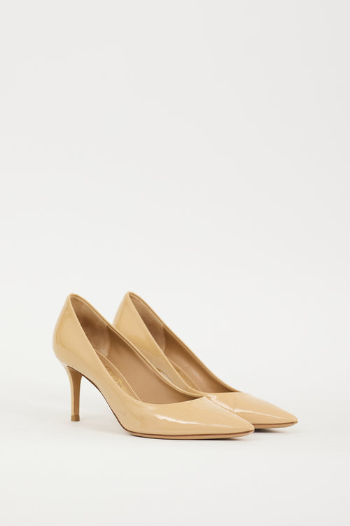 Ferragamo Beige Patent Leather Heel