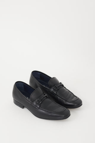 Ferragamo Black Leather Gancio Buckled Loafer