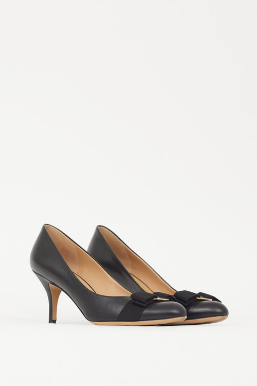 Ferragamo Black Leather Vara Bow Pump