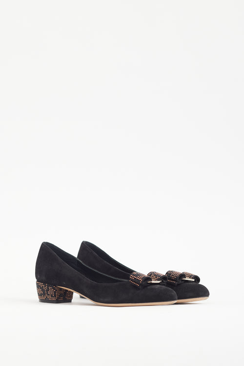 Ferragamo Black 
Brown Embellished Vara Heel