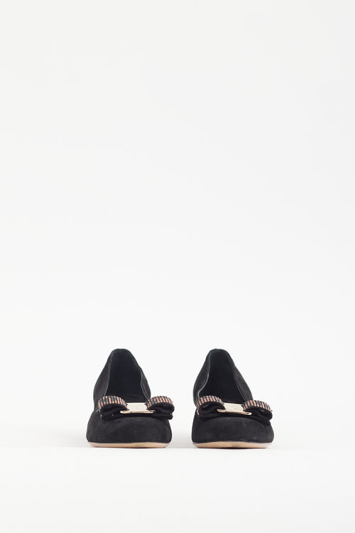 Ferragamo Black 
Brown Embellished Vara Heel