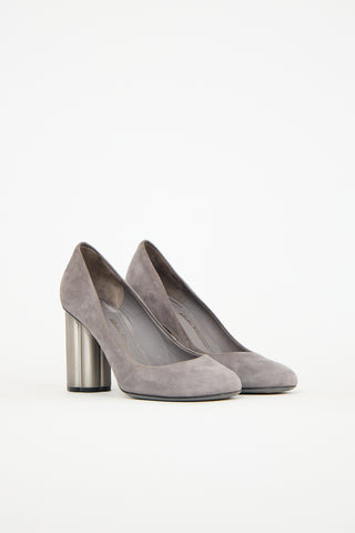 Ferragamo Grey Suede Lucca 85 Pump