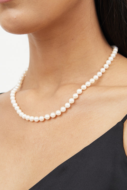 Fine JewelryPearl Leaf Motif Necklace