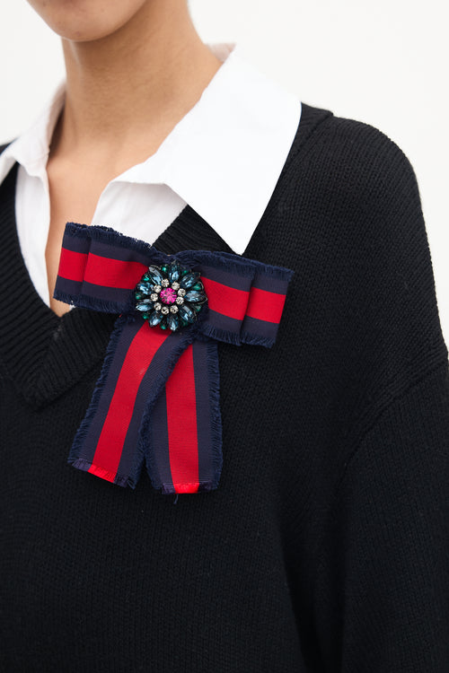 Gucci Navy 
Red Web Embellished Bow Brooch