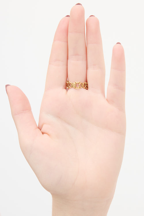 Gucci 18K Gold GG Link Ring