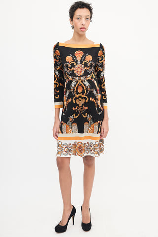 Gucci Black 
Orange Seashell Printed Dress