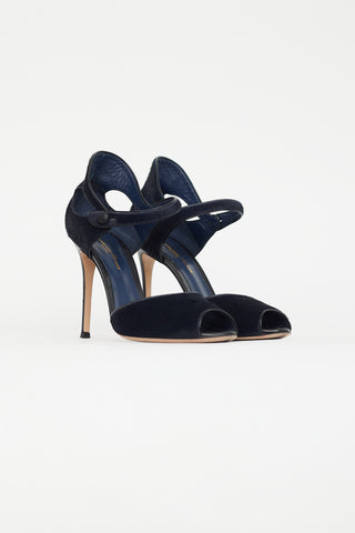 Gianvito Rossi Navy 
Black Textured Heel