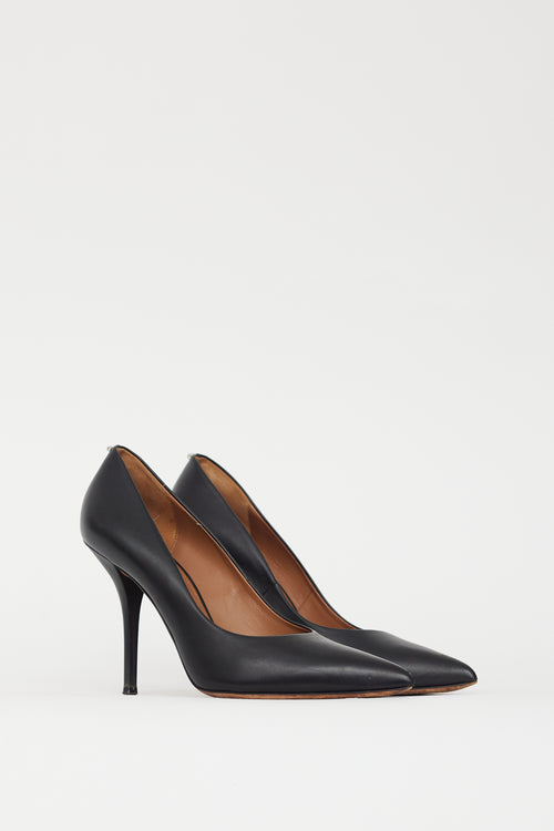 Givenchy Black Leather 
Silver Ring Pointed Toe Pump