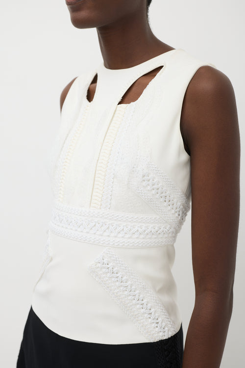 Givenchy White 
Black Crochet 
Lace Colour Block Mini Dress